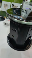 Boîte de prise de bureau multimédia électrique escamotable intelligente en aluminium T266, prix usine, design dissimulé, 2 ports USB, IP45