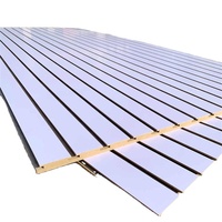 Panneaux de mur à lattes HiKUYA en MDF rainuré robuste sur mesure avec bandes en alliage d'aluminium, placage bois, écologiques, vente en gros