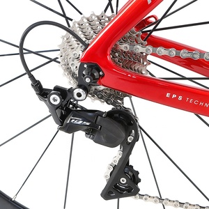 Nouveau modèle 2026 Vélo de route en carbone <span class=keywords><strong>Twitter</strong></span> Thunder 700c avec câblage interne R7000/105 - Product Image 4