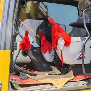 Used Japanese Komatsu PC210 21-Ton Hydraulic Crawler Excavator 2023 <b>Model</b> Low-Priced Pump Gearbox Motor Gear for Video - Product Image 6