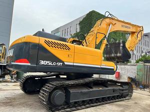 Excavatrice sur chenilles Hyundai 305LC-9T d'occasion de haute qualité, 30 tonnes, avec accessoires : pince, tarière, brise-roche, certifiée CE - Product Image 3