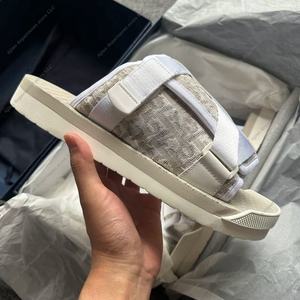 Wholesale Outdoor Designer Famous Brand Luxury <b>slippers</b> Casual <b>Sports</b> Men Leather <b>Slipper</b> Women - Product Image 1