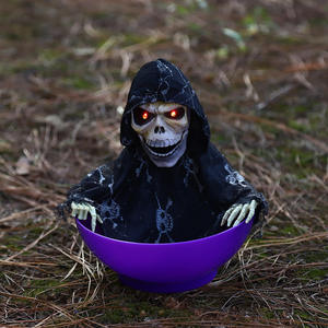 Cuenco de dulces con forma de esqueleto con ojos iluminados, soporte para dulces de Halloween para decoración de mesa de fiesta - Product Image 4