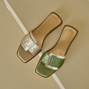 Foreign Trade 2025 Summer Square Flat Bottom Simple Outer Wear Color-matching Soft Bottom Beach <b>Sandals</b> and Sippers for Women - Product Image 1