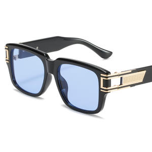 <span class=keywords><strong>Gafas</strong></span> <span class=keywords><strong>de</strong></span> <span class=keywords><strong>sol</strong></span> transfronterizas híbridas <span class=keywords><strong>de</strong></span> plástico dorado cuadrado 3241 para hombres y mujeres <span class=keywords><strong>gafas</strong></span> <span class=keywords><strong>de</strong></span> <span class=keywords><strong>sol</strong></span> <span class=keywords><strong>gafas</strong></span> al por mayor <span class=keywords><strong>Amazon</strong></span> - Product Image 3