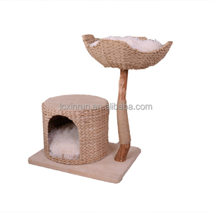 Árvore para Gatos Clássica de Madeira Ecológica com Poste de Arranhar de Sisal, Design de 2 Níveis para Gatos Grandes - Uso Interno - Product Image 6