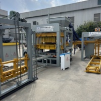 Machine à blocs de béton hydraulique QT4-15 pour la production de pavés