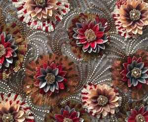 Tissu en dentelle perlée scintillante avec des détails artistiques pour la conception Lehenga parfait pour améliorer l'attrait vestimentaire indien traditionnel - Product Image 2