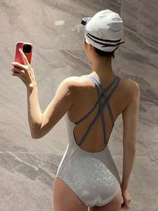 ชุดว่ายน้ำบิกินี่กีฬาสำหรับผู้หญิง 1 ชิ้น คุ้มค่า ผลิตจากผ้าสแปนเด็กซ์/โพลีเอสเตอร์ ระบายอากาศได้ดี เหมาะสำหรับการแข่งขันว่ายน้ำระดับมืออาชีพในสระว่ายน้ำ - Product Image 5