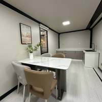 Rumah Modular Prefab Mewah 2-3 Kamar Tidur 20ft 40ft Rumah Kontainer yang Dapat Diperluas dengan Panel Sandwich untuk Penggunaan Gym & Sekolah