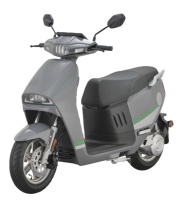 Batterie au lithium personnalisée pour les batteries de moto électrique. Recharge sans fil enfichable pour un voyage pratique.