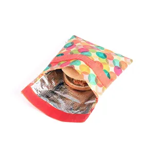 2024 bolsa de papel Tyvek de almacenamiento de bebidas y alimentos a bajo precio conveniente Velcroes Snack Cooler Bag para Mujeres Hombres Niños