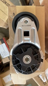Pièces de machines industrielles compatibles avec la marque LGMC, tendeur de courroie SP240995 pour ensemble complet de pièces de machines de construction - Product Image 2