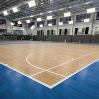 Revêtement de sol sportif en PVC résistant à l'usure Runsure pour terrain de badminton, ignifuge, vente chaude au Vietnam, fourni par le fabricant