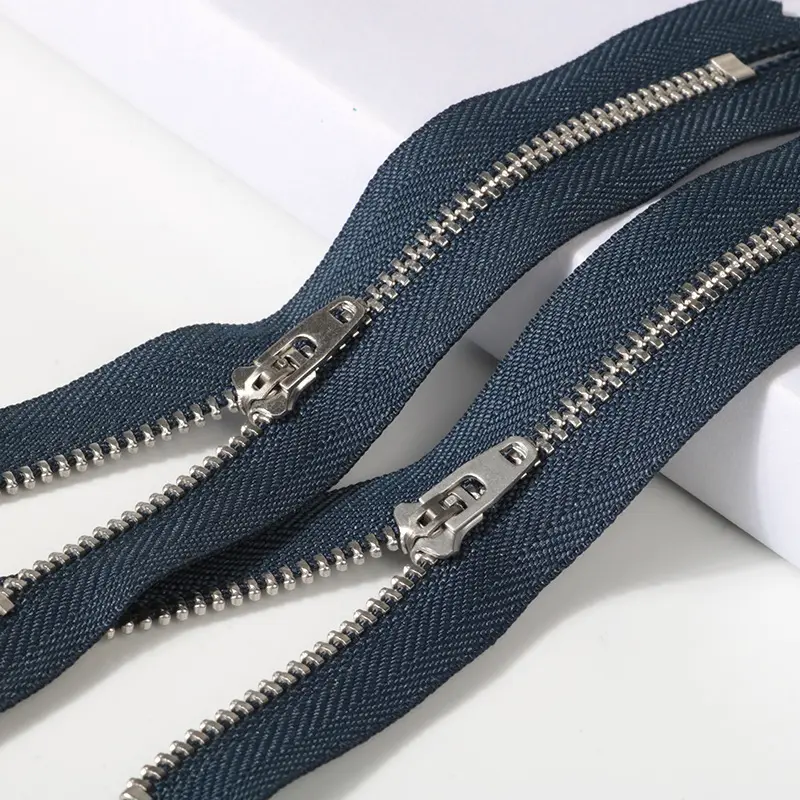 יצרן רוכסן פלדה קרוב אישית רוכסן מתכת נירוסטה עם מחוון אוטומטי נעילה עבור מכנסי ג 'ינס