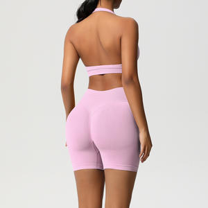 Женский бесшовный комплект для йоги: топ-халтер с подкладкой и защитой от ударов, шорты с высокой талией, 2 предмета, спортивный костюм для тренажерного зала - Product Image 3