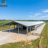 Structure en acier pour abri d'élevage, hangar pour bovins, moutons, porcs, démontable, réutilisable, économique, haute performance