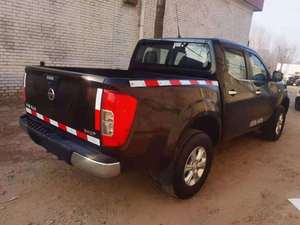 <span class=keywords><strong>Nissan</strong></span> Navara <span class=keywords><strong>Pick</strong></span>-up 2.5L Automatico 7AT Euro 6 Emissioni Benzina Doppia Cabina 5 Posti Automatico 4x4 Camionetta <span class=keywords><strong>Nissan</strong></span> - Product Image 2