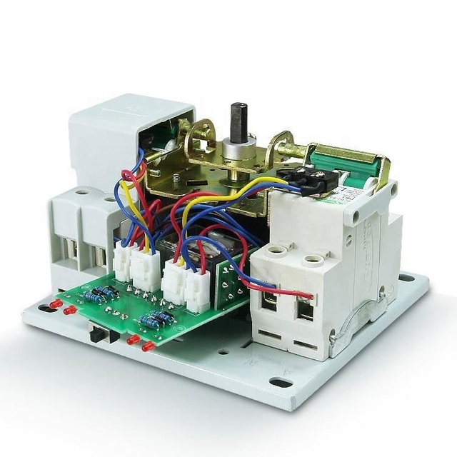 Suntree Auto or Manual Operation 63A 400v Ac Ats Automatic Transfer Switch for Solar Power Price