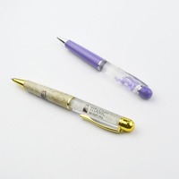 Nouveau cadeau de bricolage stylo à bille LOGO personnalisé coloré 3D objet flottant stylo à bille bureau stylo neutre promotion en gros