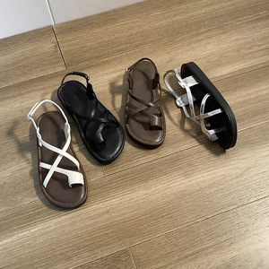 Sandalias de tacón grueso estilo hada, retro, versátiles, con tiras cruzadas, punta abierta, suela plana y suave, para playa, estilo romano, para mujer. - Product Image 1