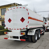 Camion-citerne HOWO NX 6x4 neuf 20000L avec transmission automatique, moteur diesel, débitmètre, enrouleur de tuyau et buse