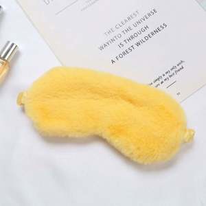 Masque pour les yeux en fausse fourrure satinée douce et moelleuse avec ombrage léger et respirant pour les voyages - Product Image 6