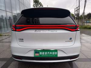 Vente en gros BYD TANG <span class=keywords><strong>EV600D</strong></span> 4WD 2019, autonomie 500 km, batterie entièrement remplaçable en 2024, 5 portes 5 places, état d'origine - Product Image 4
