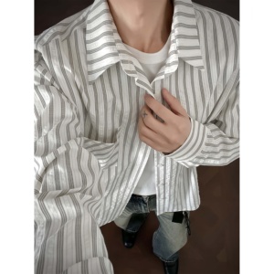 <span class=keywords><strong>Chemise</strong></span> rayée vintage à manches longues et épaules droites, <span class=keywords><strong>chemise</strong></span> <span class=keywords><strong>homme</strong></span> élégante à coupe ample et décontractée - Product Image 3