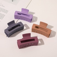 MIO 8cm Mat Solide Filles Cheveux Griffes Rectangle En Plastique Pince À Cheveux Requin Creux Griffe Clips pour Femmes Dame Ponytail Holder
