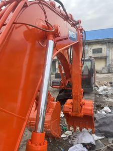 รถขุดดูซาน 150 ลิตร รุ่น <span class=keywords><strong>DH150LC</strong></span>-<span class=keywords><strong>7</strong></span> ของแท้ มือสอง เครื่องจักรก่อสร้างแบบไฮดรอลิก รถขุดตีนตะขาบมือสอง รุ่น DH150 <span class=keywords><strong>DH150LC</strong></span> - Product Image 5