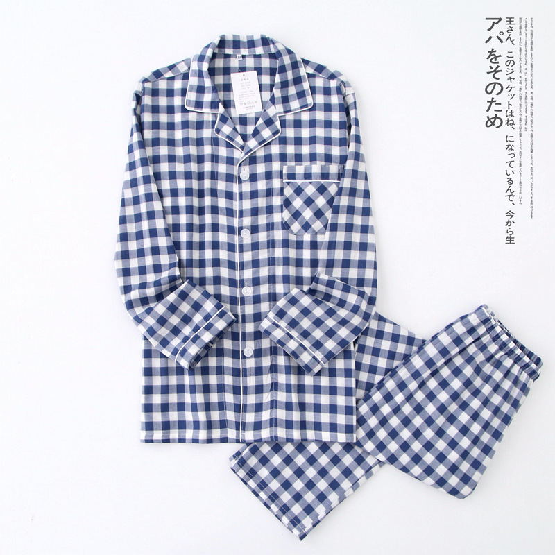 Stile da donna a quadri blu navy
