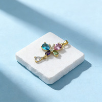 Collier Papillon Coloré en Zircon Tendance avec Pendentif Gland, Chaîne en Cuivre Style Forêt Douce, Bijou Unisexe