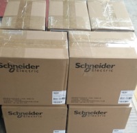 APC Schneider 100% Original Onduleur monophasé en ligne de type tour 1KVA-10KVA (3000VA/1.5-10KW) Modèle SPM3K SPM Montage sur rail DIN