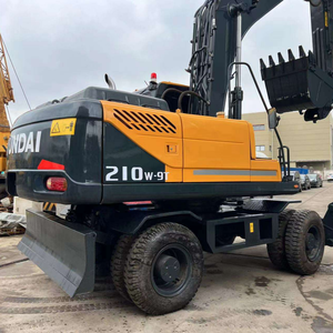 Excavatrice utilisée bien-maintenue de roue de Hyundai 210W-9T 20 tonnes en bon état de fonctionnement en vente - Product Image 1