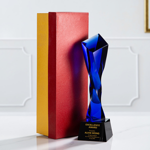Trofeo <span class=keywords><strong>de</strong></span> Cristal Artificial Personalizado |   Escultura Grabada Creativa para Graduación y Premios a Personal Destacado - Product Image 5