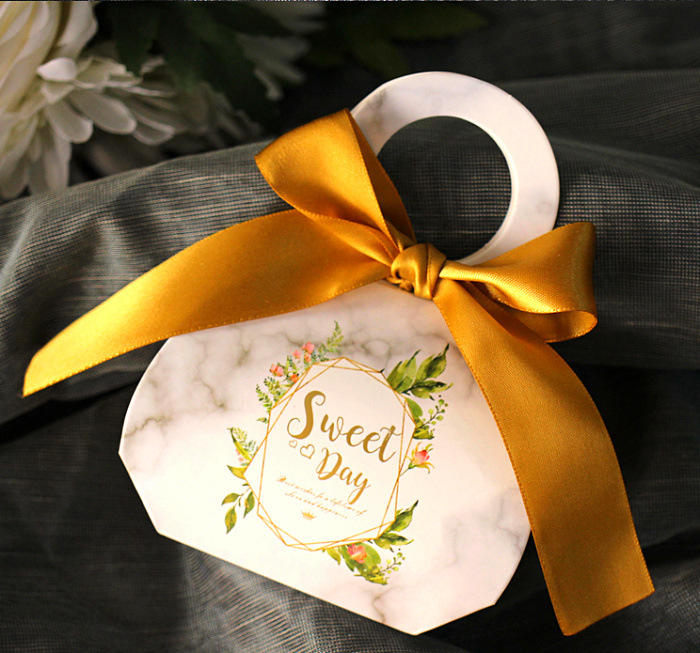Decorative Handmade Paper Ribbon Unique Box Candy Chocolate Gift Bags ...