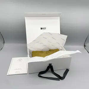 Boîte-cadeau élégante personnalisée avec logo pour cadeau délicat sacs à main Tshirt robe marque de luxe blanc boîte d'emballage pliante vêtements