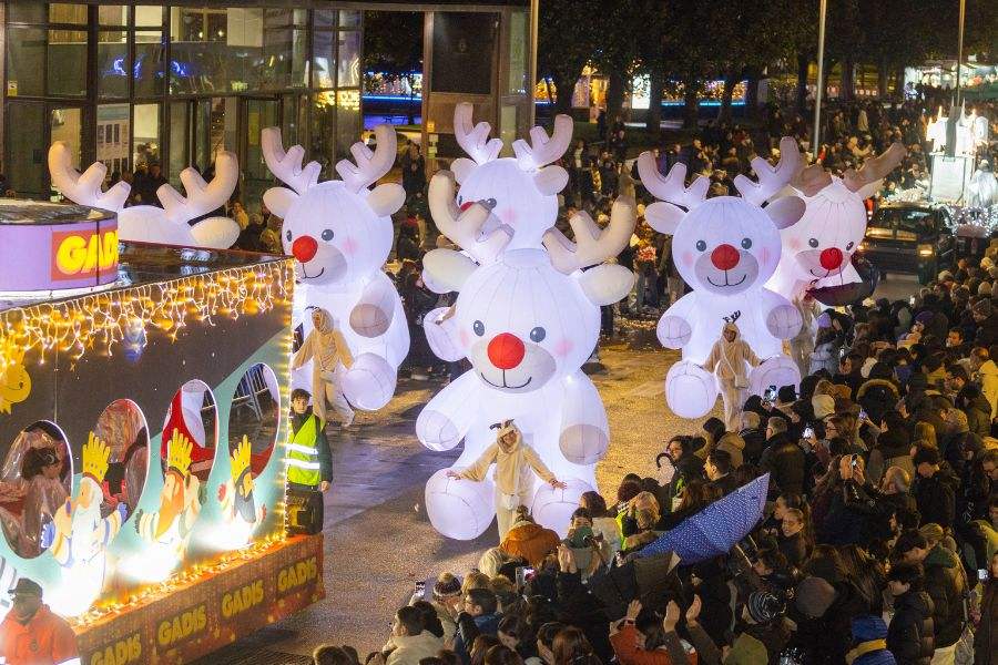 Custom LED Inflatable Reindeer Puppet Large Wearable White Elk ...