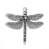 Breloque Libellule Veineuse 71x63mm en Alliage de Zinc Argent Vieilli pour Bijoux de Costume Steampunk