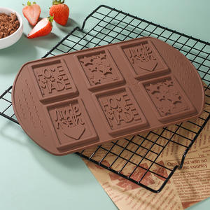תבנית סיליקון רב-עיצובית לשוקולד - עמידה בחום בצורת מלבן לאפייה והכנת ממתקים - Product Image 3