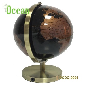 23 centimetri Nero oro globo con le luci - Product Image 1