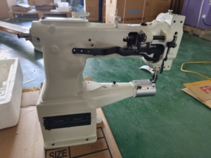 Machine à coudre industrielle à point noué JUKKY 8B à aiguille simple, cylindrique, robuste, 2000 points/min, haute vitesse, 3 fils - Product Image 3