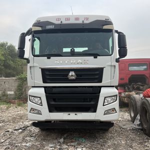 Sinotruck Trator Usado Sitrak C7H <span class=keywords><strong>Trailer</strong></span> Cabeça 10 Pneus 540 HP LHD <span class=keywords><strong>Trailer</strong></span> Caminhão Trator com Bom Preço - Product Image 2