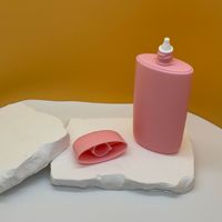 Botol Tabir Surya Oval Pipih 50ml Ramah Lingkungan Warna Pink Sentuhan Lembut Buatan Pabrik untuk Perawatan Kulit Serum Foundation BB CC Cream Perawatan Harian