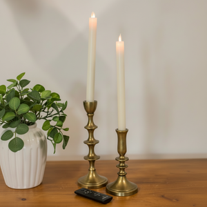 Bougeoir conique en laiton finition or antique-Grande chambre à coucher, salon ou salle à manger pour une touche audacieuse et belle - Product Image 1