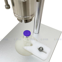 Machine de bouchage manuelle de bouteilles de bureau pour bouchons en aluminium ou en aluminium plastique