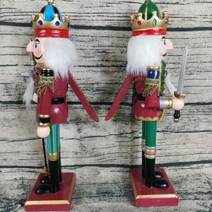 Vente en gros <span class=keywords><strong>de</strong></span> décorations en bois <span class=keywords><strong>de</strong></span> 30 cm, Cascanueces Navidad, design soldat, cascanueces pour la décoration <span class=keywords><strong>de</strong></span> Noël et <span class=keywords><strong>de</strong></span> la famille - Product Image 3