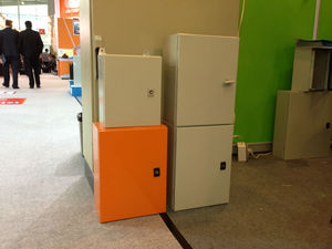 Tủ điện phân phối điện chất lượng cao IP66 mới, vỏ thiết bị điện tử & dụng cụ chất lượng cao - Product Image 4