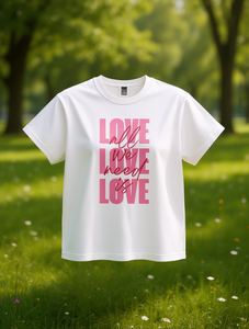 T-shirt da donna con stampa Love Letter, manica corta, girocollo, vestibilità ampia, casual, per tutte le stagioni, top in jersey di cotone 100%. - Product Image 2